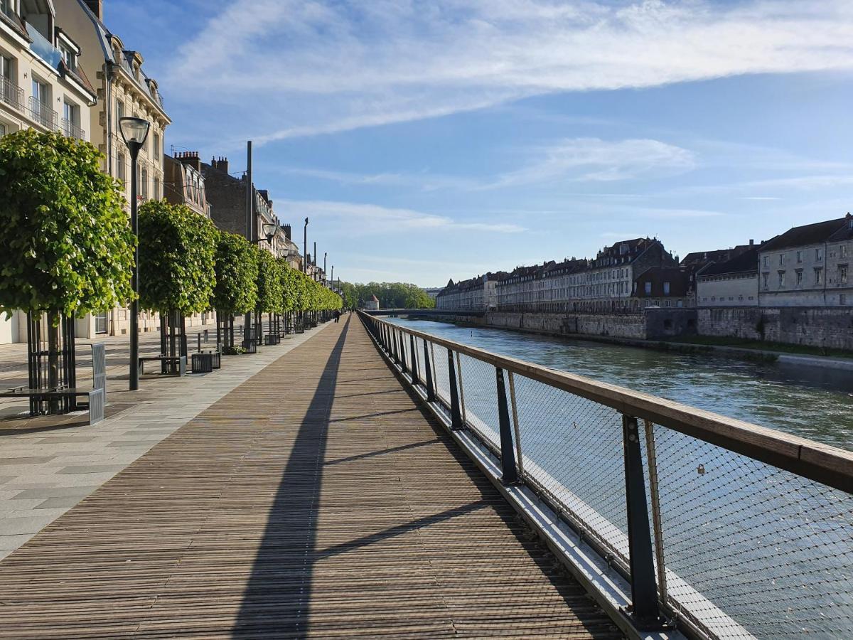 Apartmán La Loge Marola Besançon Exteriér fotografie