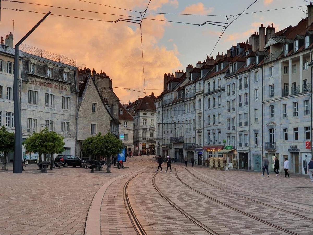 Apartmán La Loge Marola Besançon Exteriér fotografie